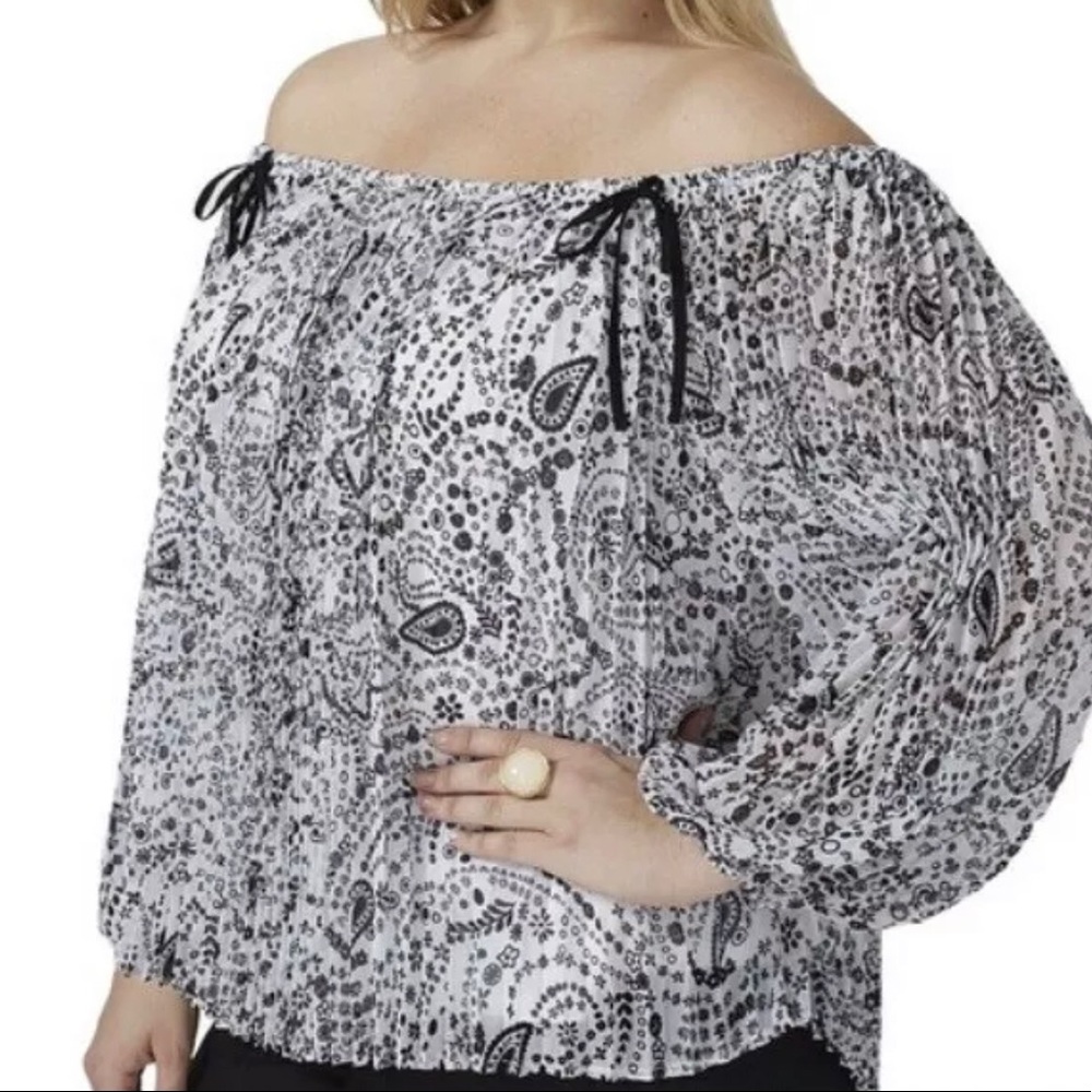 LB Pleated Off-The-Shoulder Blouse Size 18/20 NWT